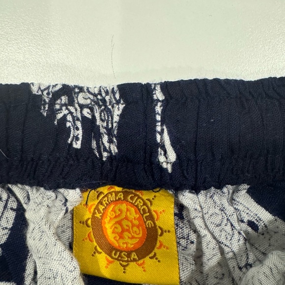 Karma Circle Elephant Print women’s pants 100% cotton navy blue and White S - Picture 3 of 5